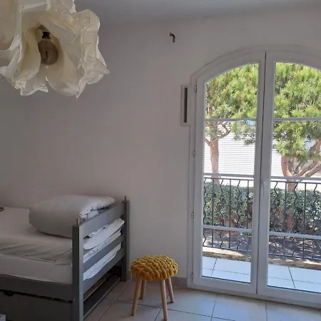 Villa Belle Marina Avec Ponton Et Piscine Collective Aigues-Mortes Esterno foto